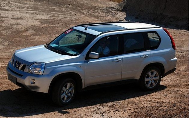 日產 奇駿 2.5L XV 至尊版 CVT 4WD 2010款