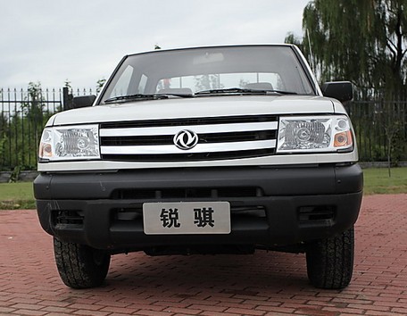 鄭州日產(chǎn) 銳騏皮卡 2WD ZD25柴油豪華型 國Ⅲ 2009款