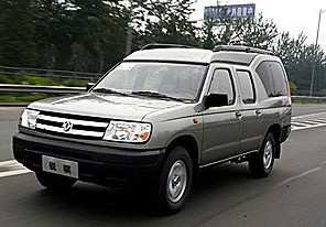 鄭州日產(chǎn) 銳騏多功能商用車 2WD QD80柴油標準型 2009款