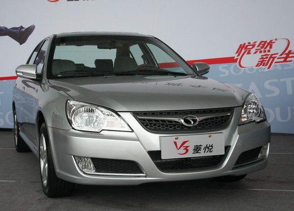 東南 V3菱悅 1.5L 新 旗艦導(dǎo)航版 SEi CVT 2011款