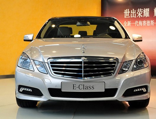 北京奔馳 E級 E 260 L 優(yōu)雅型 2013款