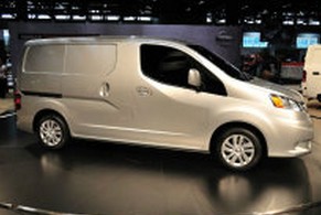 鄭州日產(chǎn)NV200 2013款 1.6MT尊雅型(國IV)