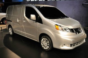 鄭州日產(chǎn)NV200 2013款 1.6MT尊雅型(國V)