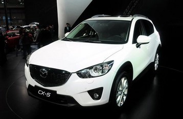 2013款馬自達(dá)CX-52.0L 手動(dòng)兩驅(qū)舒適版